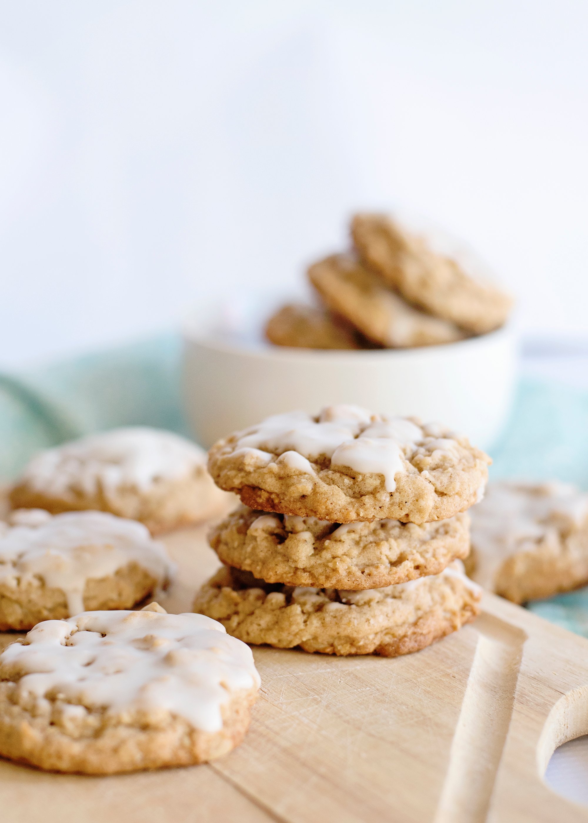 yummy iced oatmeal cookies