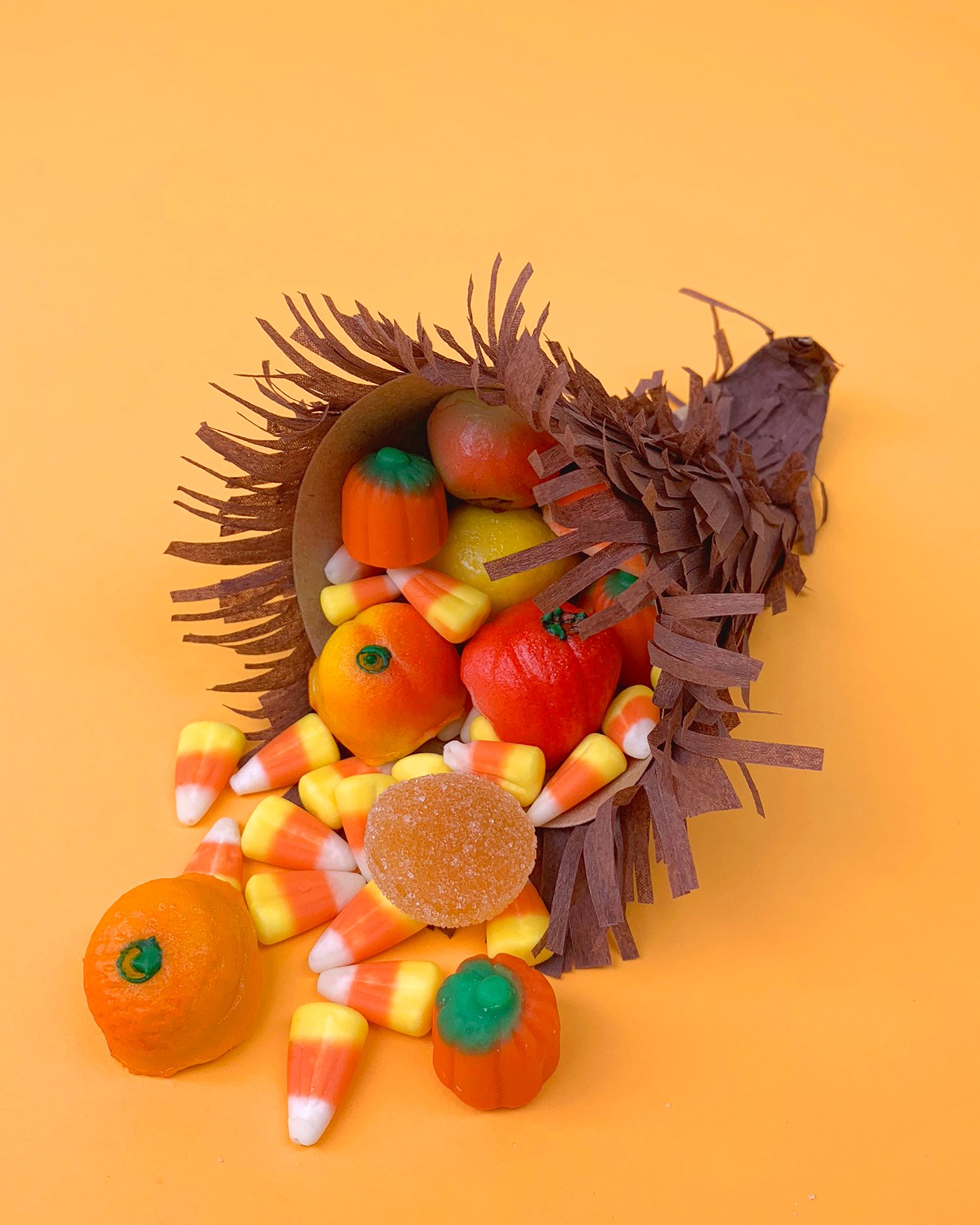 cute DIY thanksgiving table decor