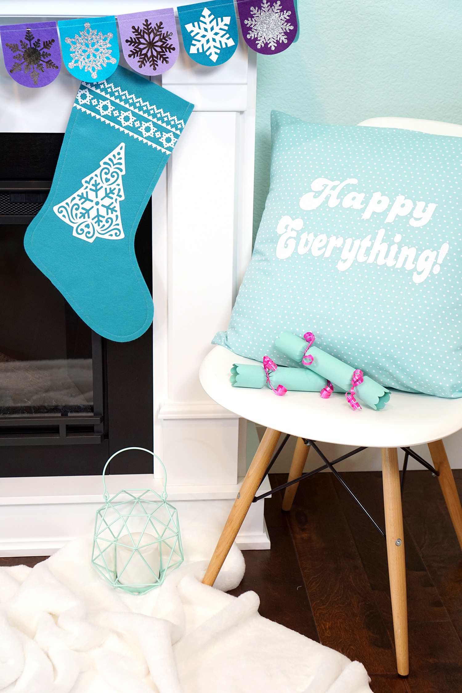 easy to make christmas decor made with cricut