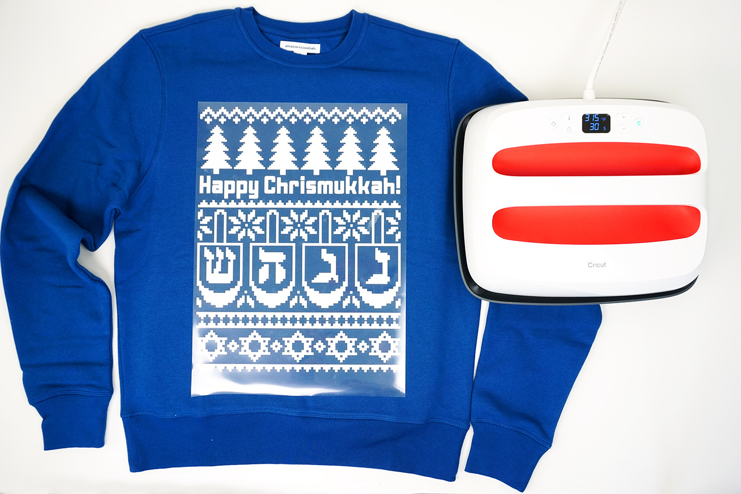 making chrismukkah shirt with cricut easypress 2