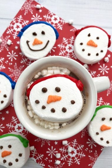 cute smiling marshmallows in hot cocoa