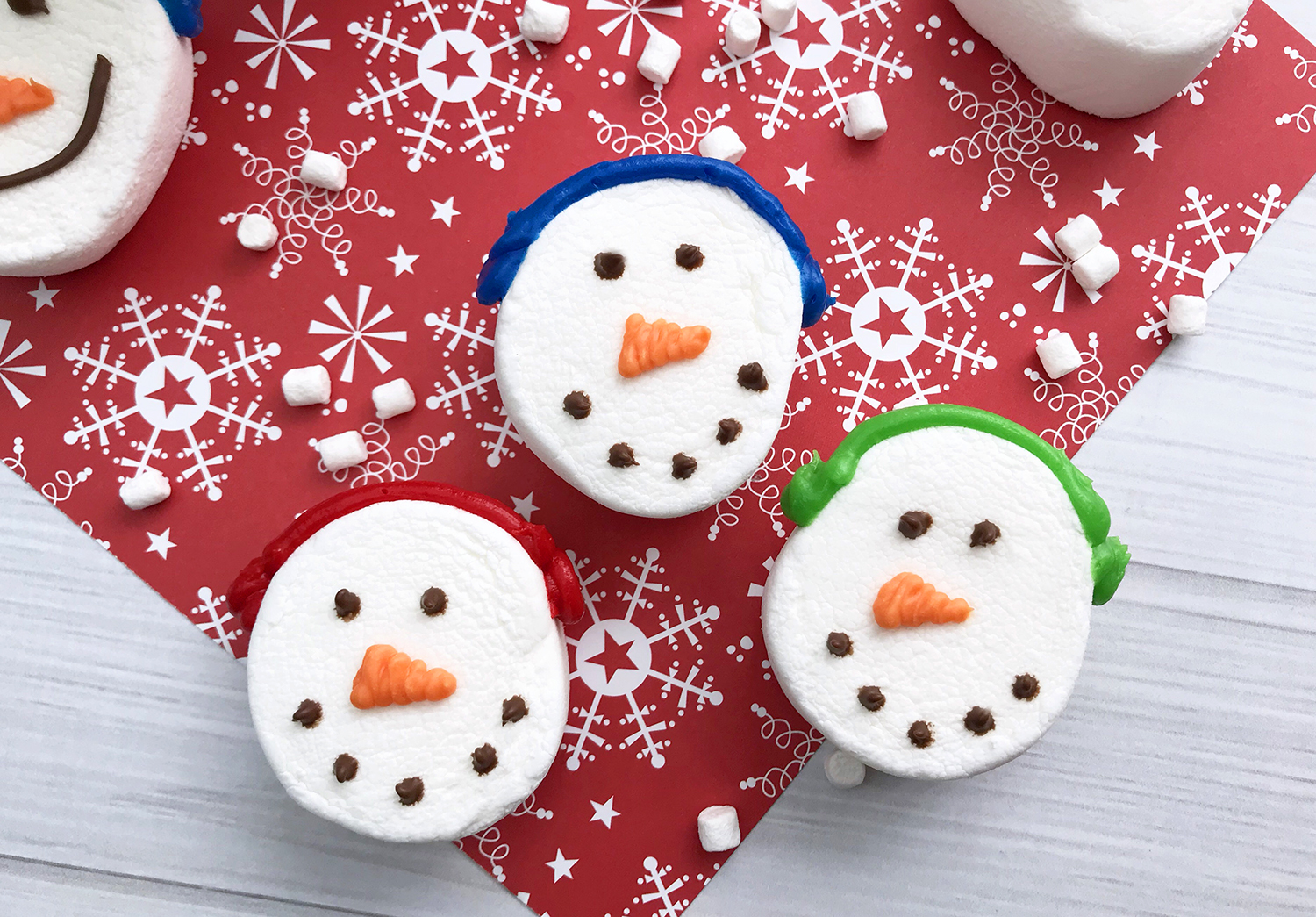 diy snowman marshmallows for hot cocoa