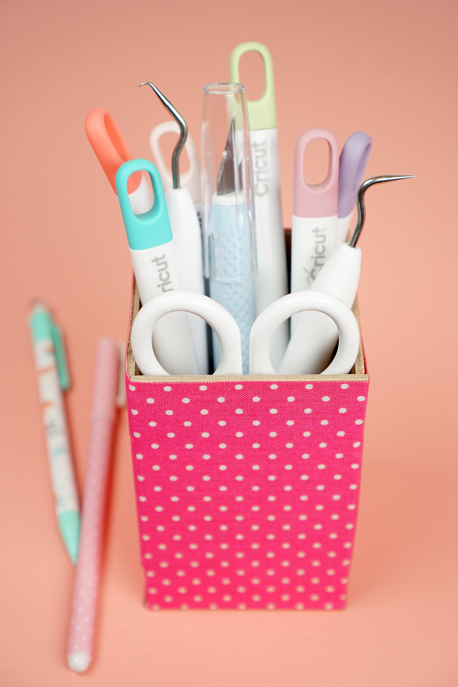 diy desk organizer made with cricut, holding cricut tools