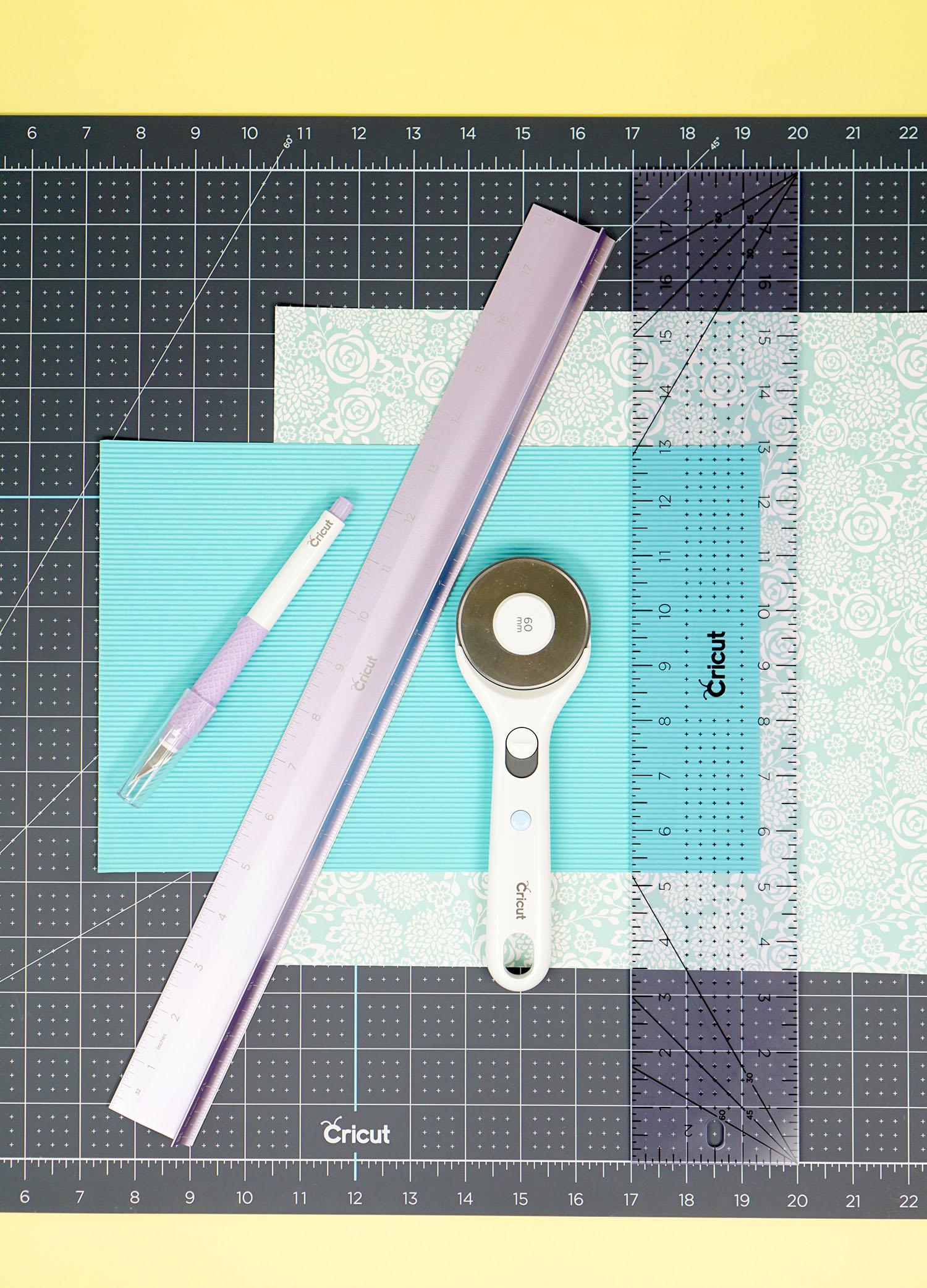 Cricut 18 Blue Cutting Ruler