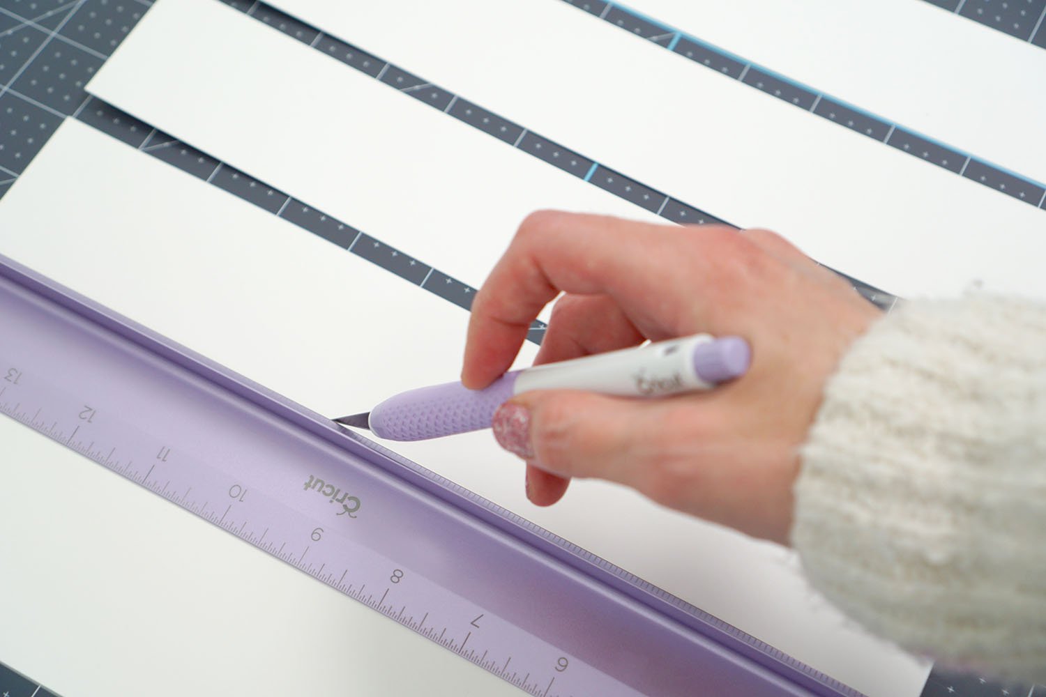 cutting side pieces with true control knife and ruler