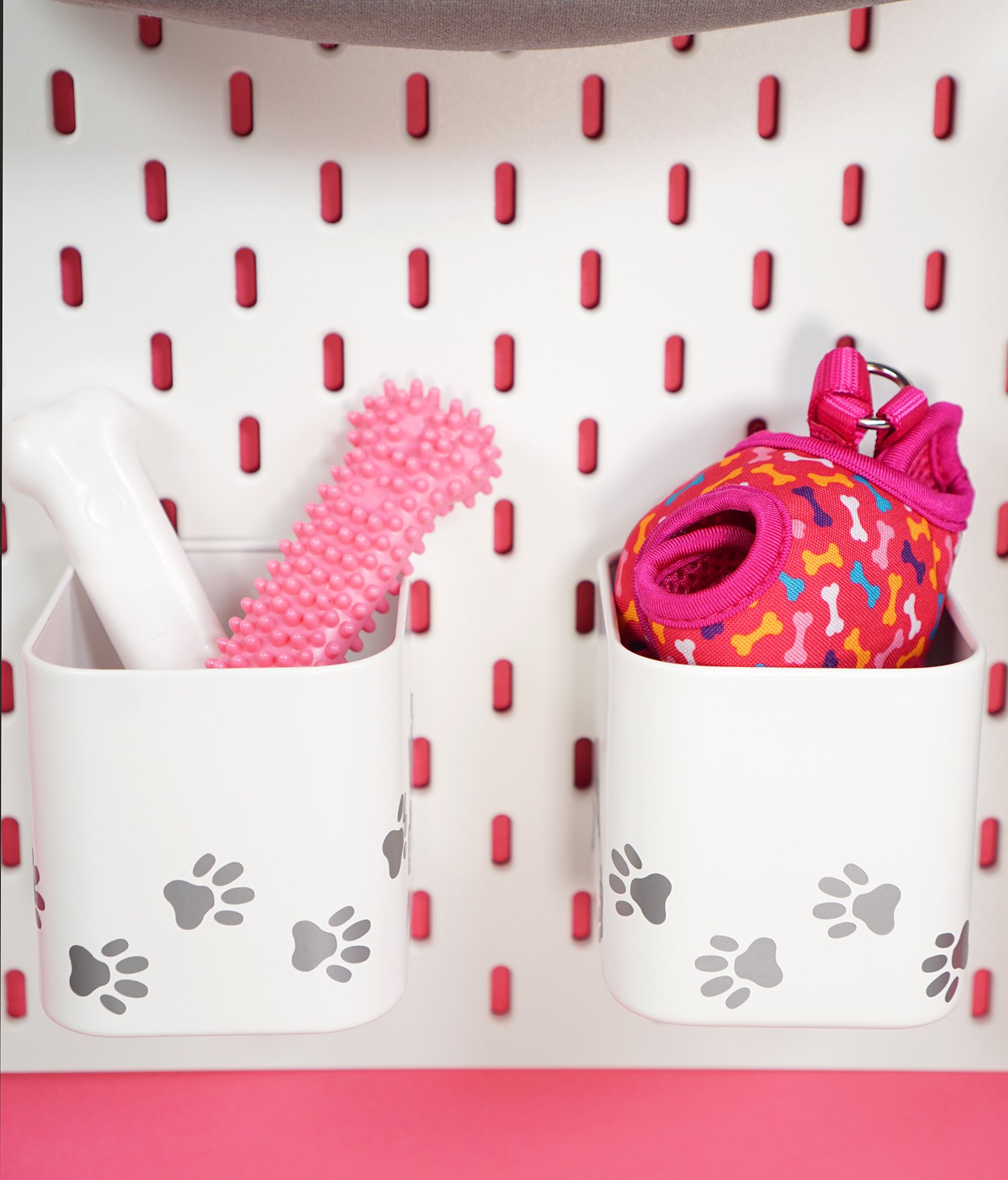 pet organizers with pet toys