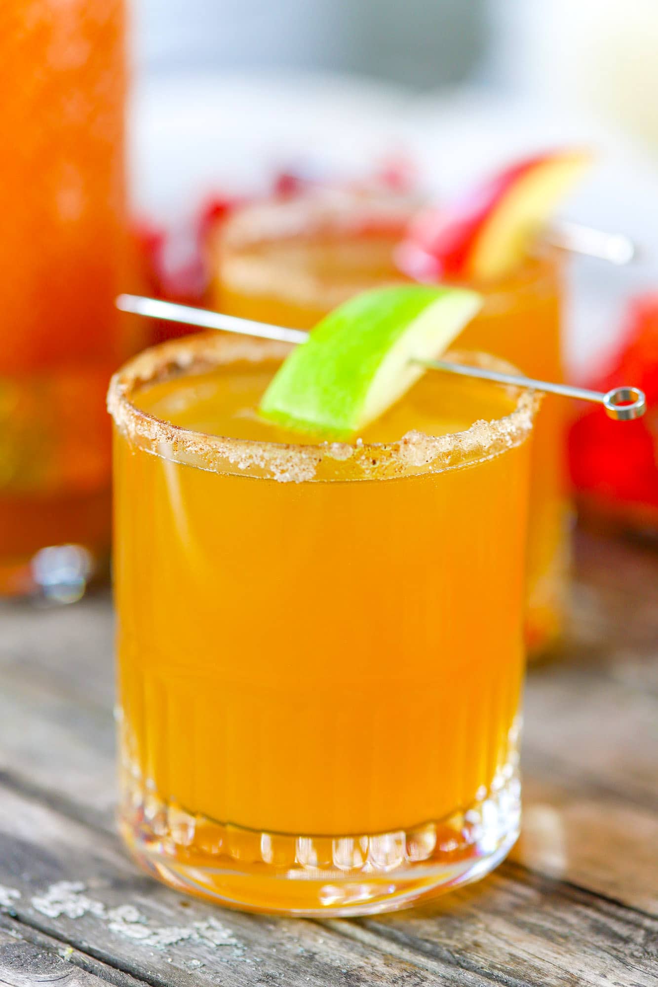 apple cider mimosa drinks