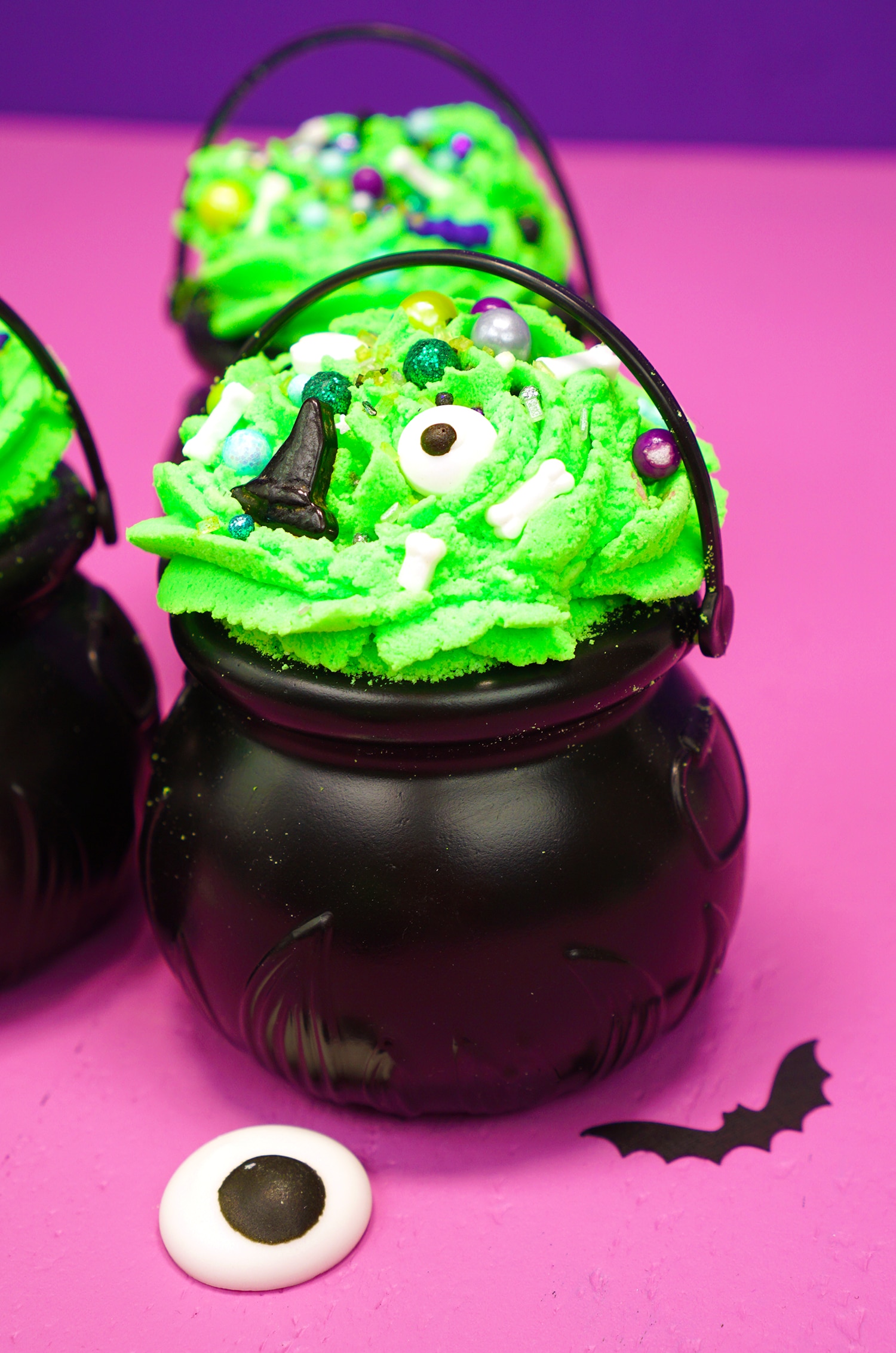 cauldron bath bombs easy halloween craft 