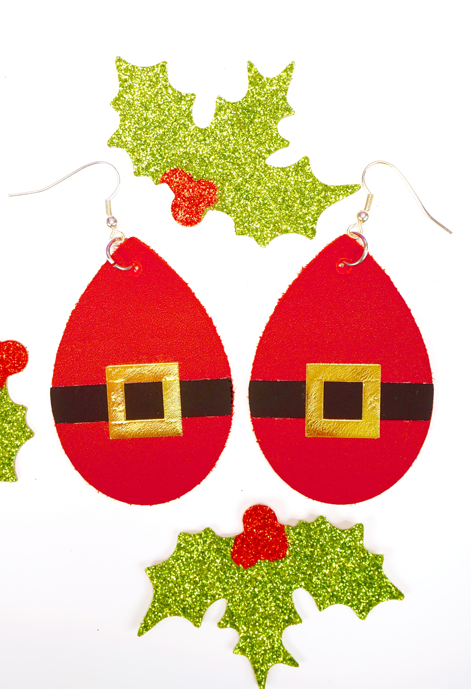 DIY santa earrings with holly leaves