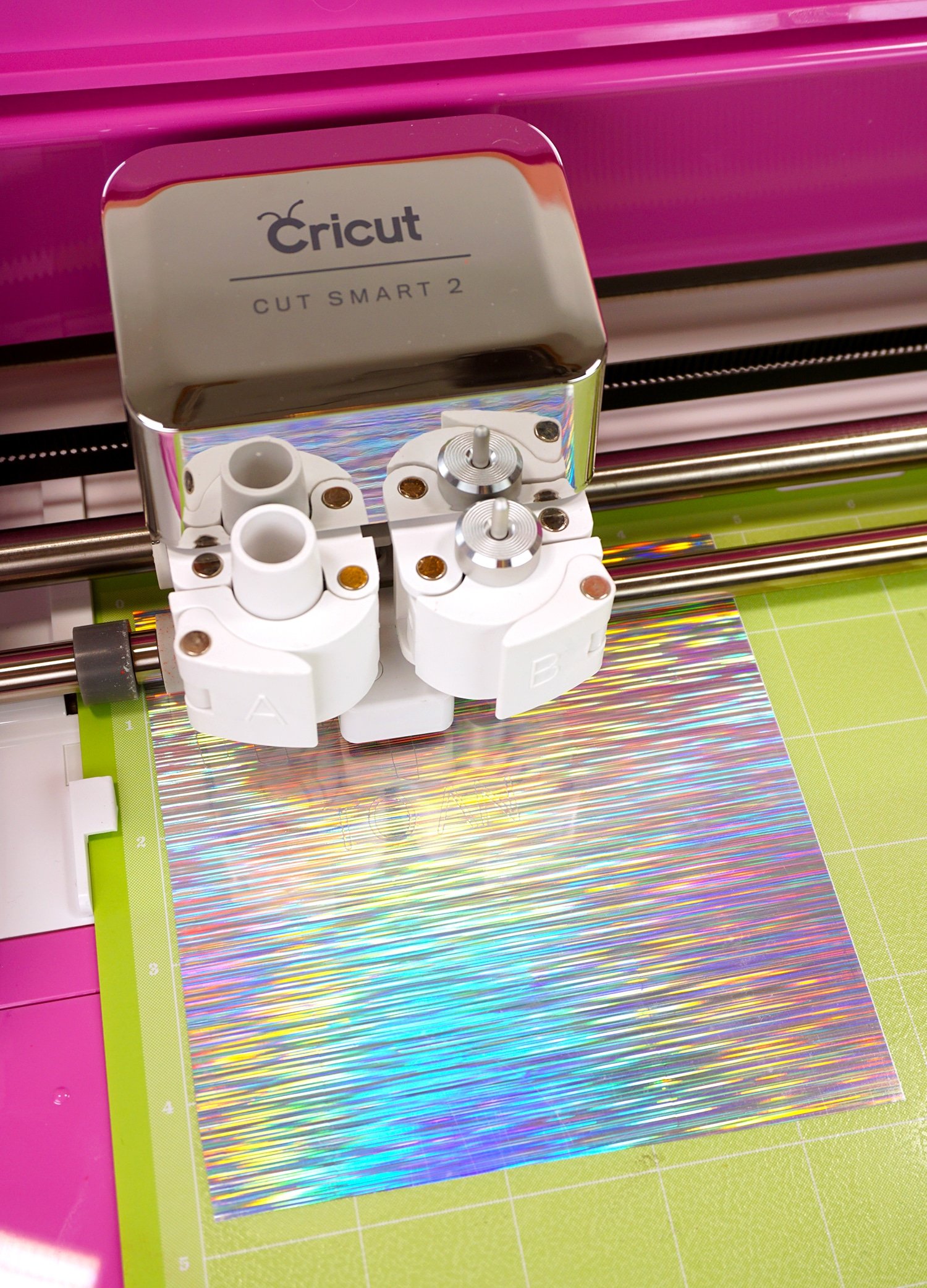cricut cutting holographic vinyl materials