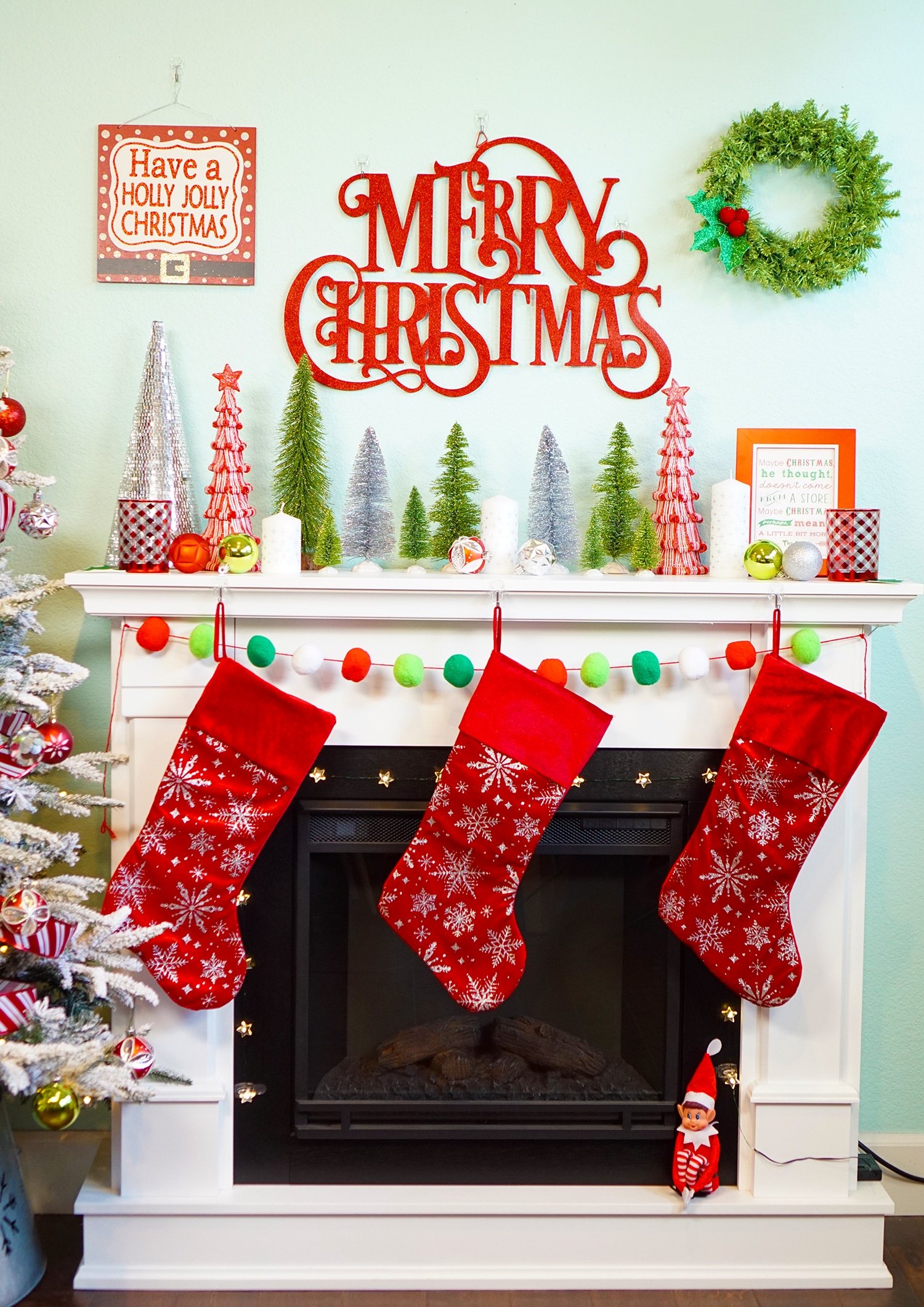 Easy Christmas Mantel Decor Ideas