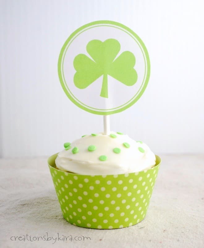 st patricks day cupcakes with pistachio pudding