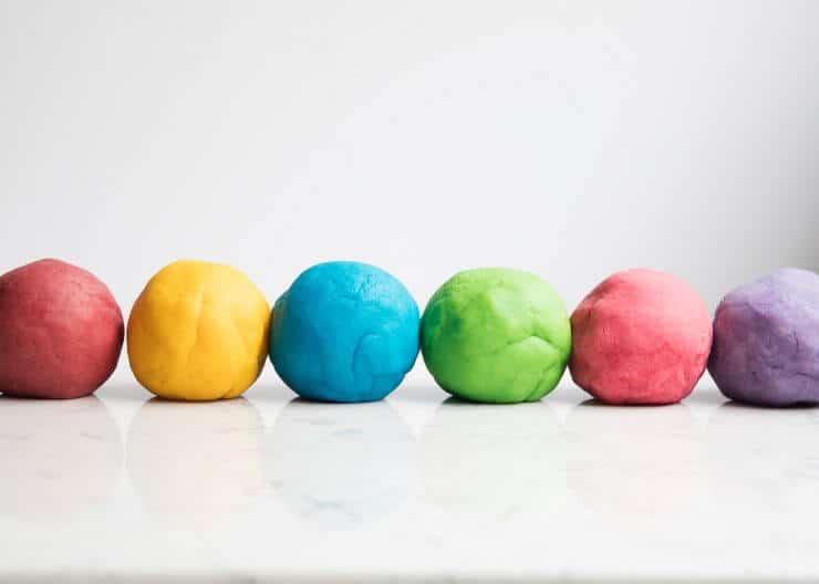 This image has an empty alt attribute; its file name is Best-play-dough-recipe-i-heart-naptime-2-740x528-1.jpg