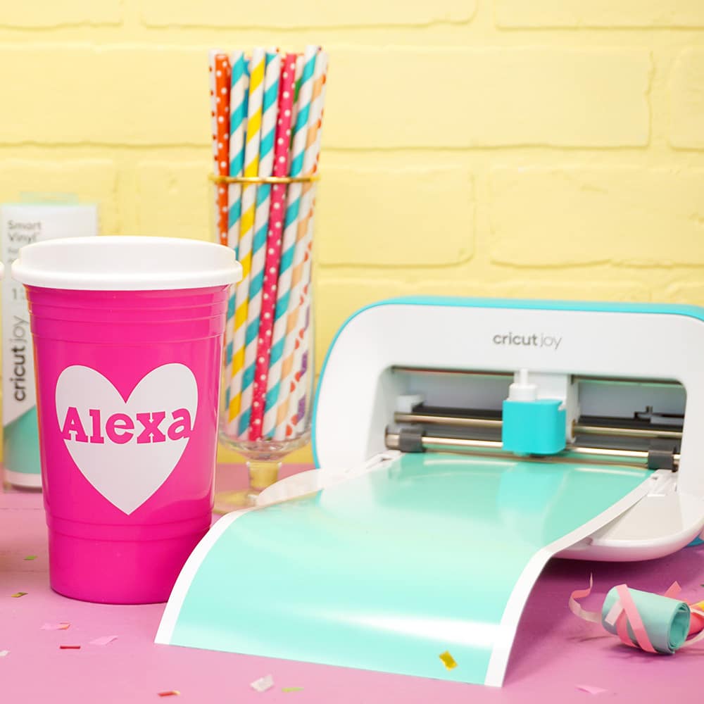 personalized name cup and cricut joy machine with materials