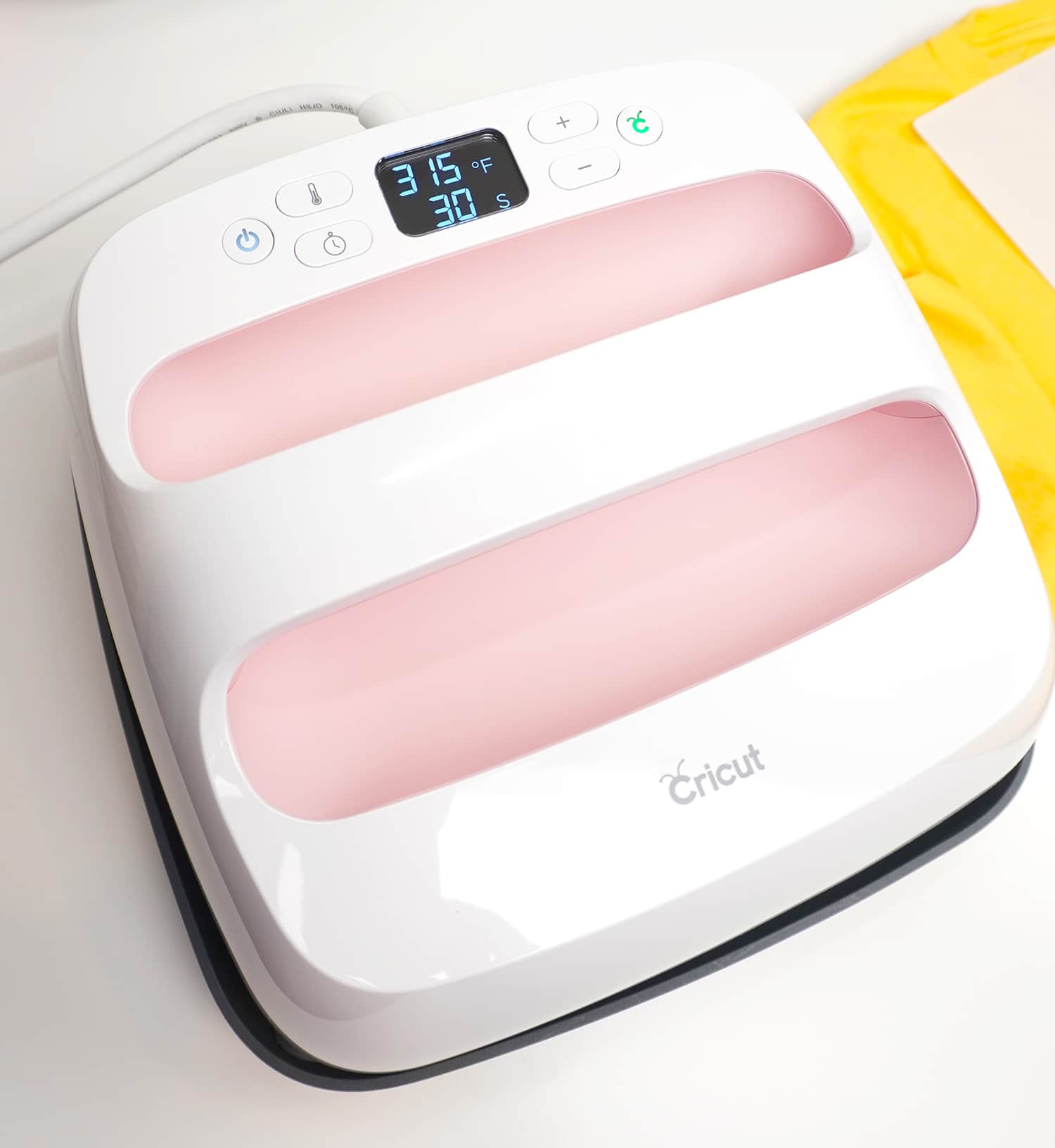 cricut rose easy press