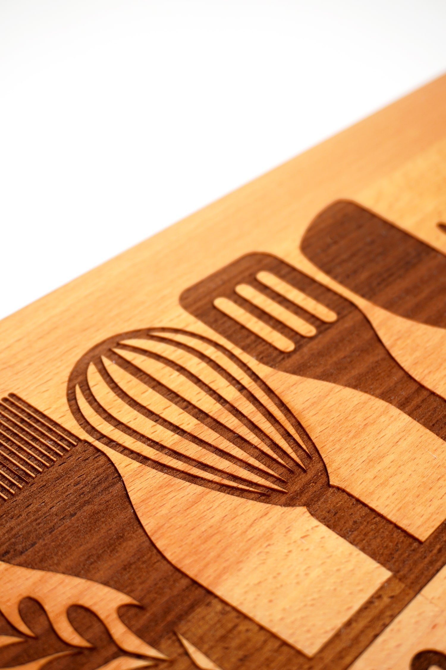 Close up detail of Glowforge engraved cutting board
