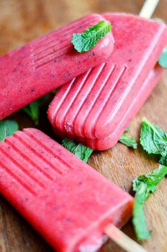 strawberry mojito diy frozen popsicles