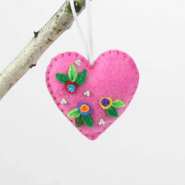 felt heart hanging ornament with flowers