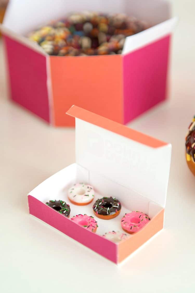 Mini dollhouse sized faux donuts in a printable elf-sized donut box