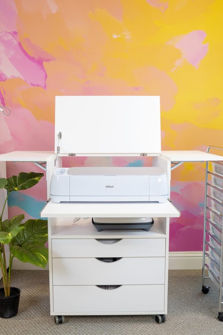 cricut machine open in office space