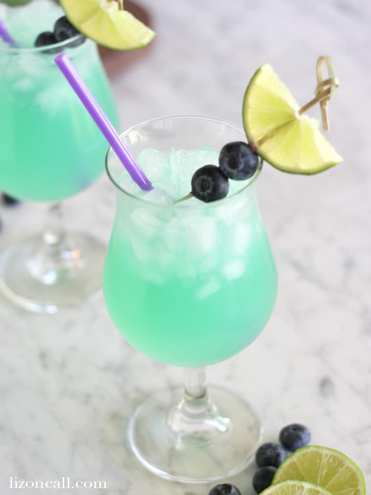 mermaid party punch for summer