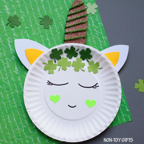 unicorn paper plate craft decorated for st patricks day