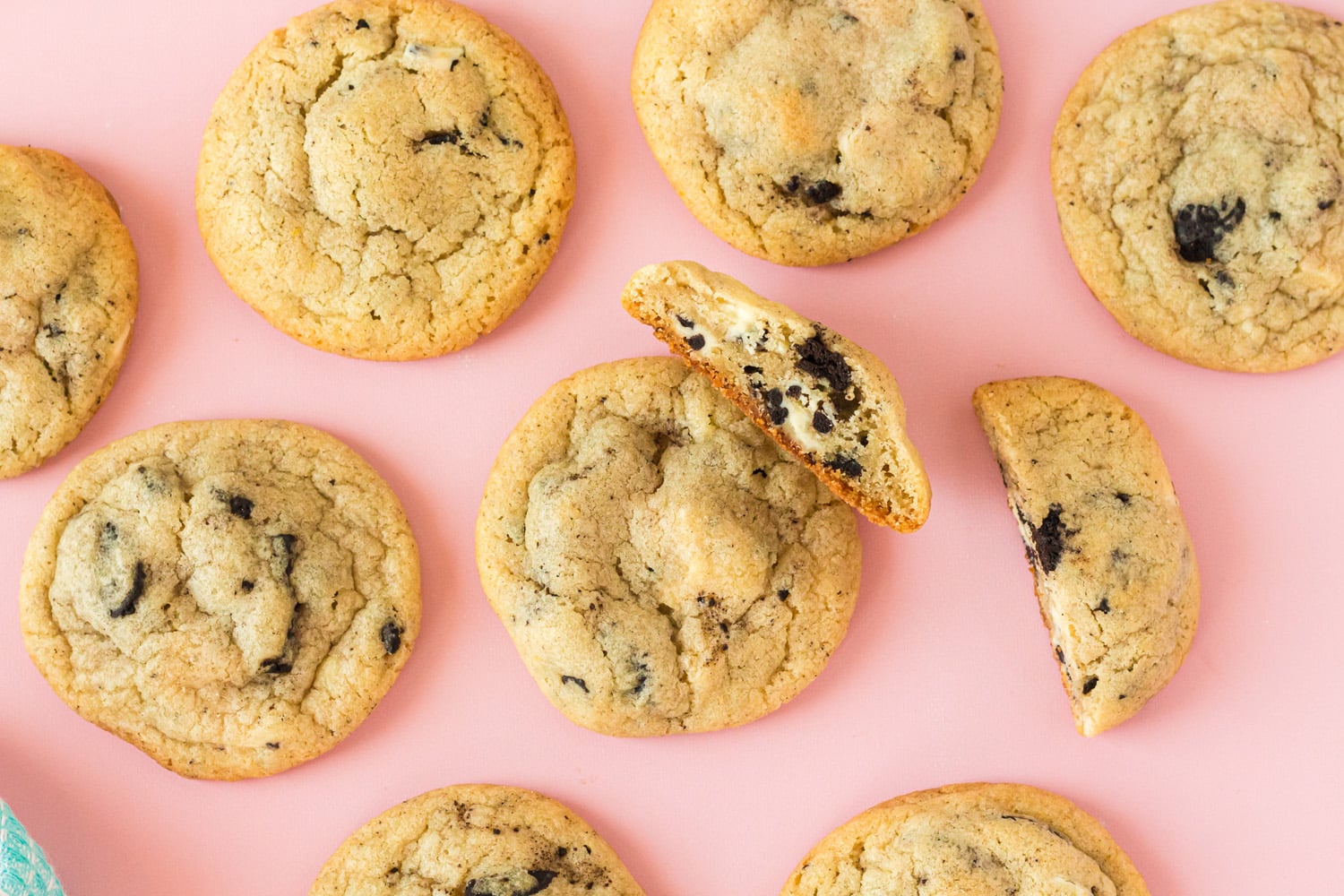 Tasty pudding cookie treat