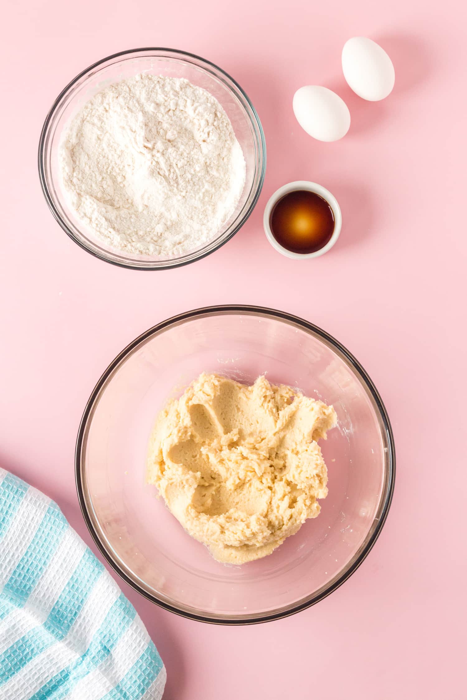 Mixing bowls for the best cookie recipe ever