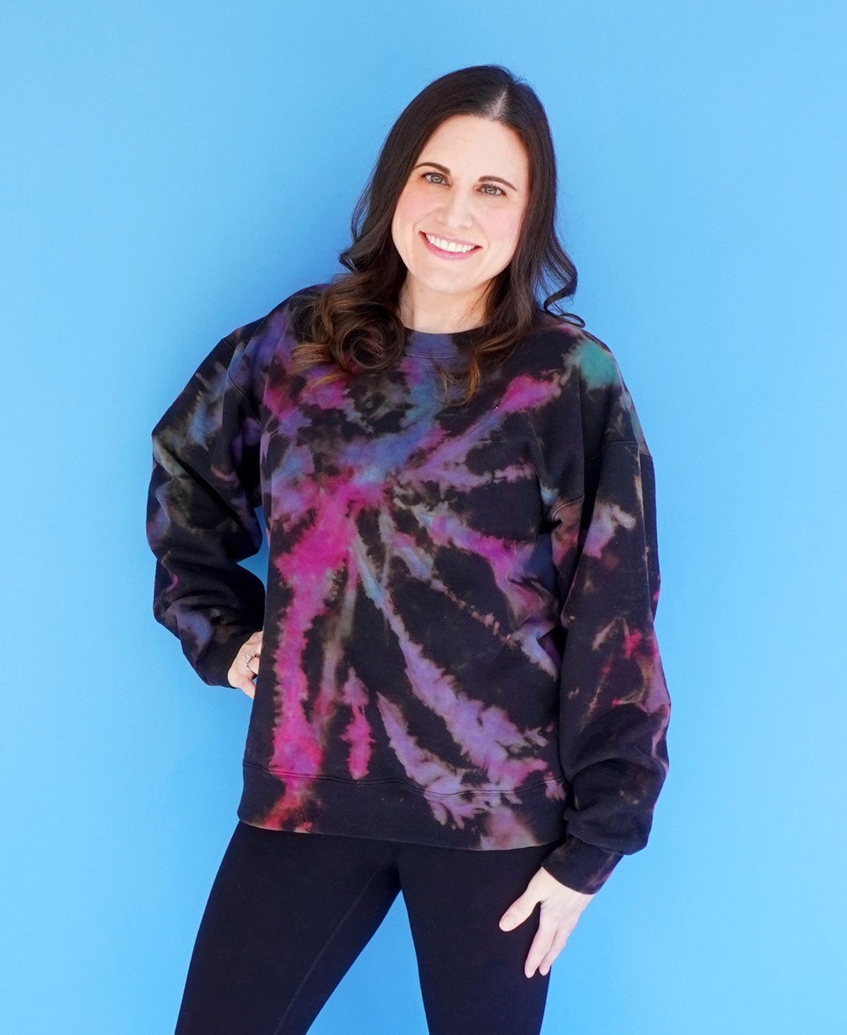 heidi in bleach tie dye diy galaxy sweatshirt