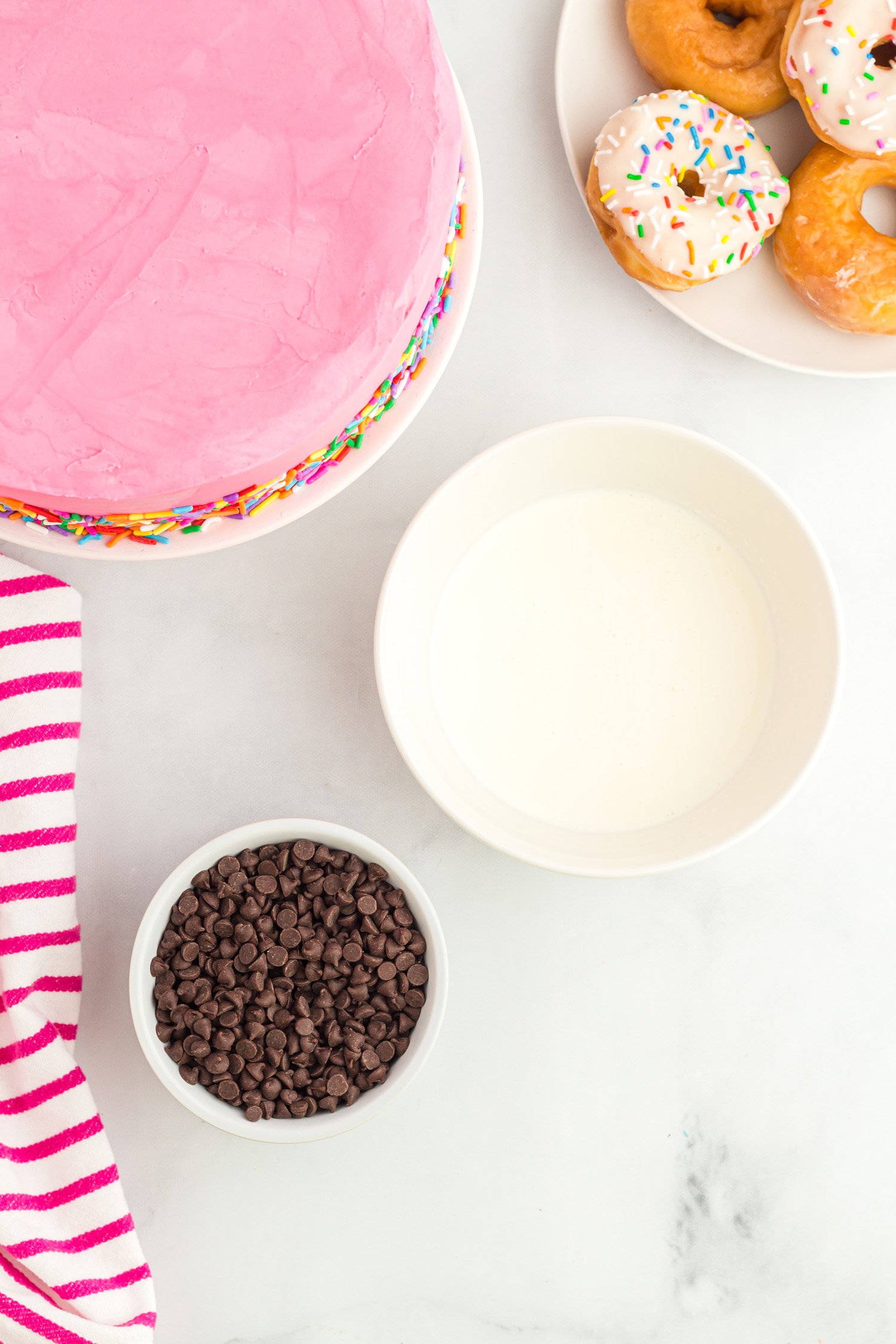 ingredients for making chocolate cake frosting