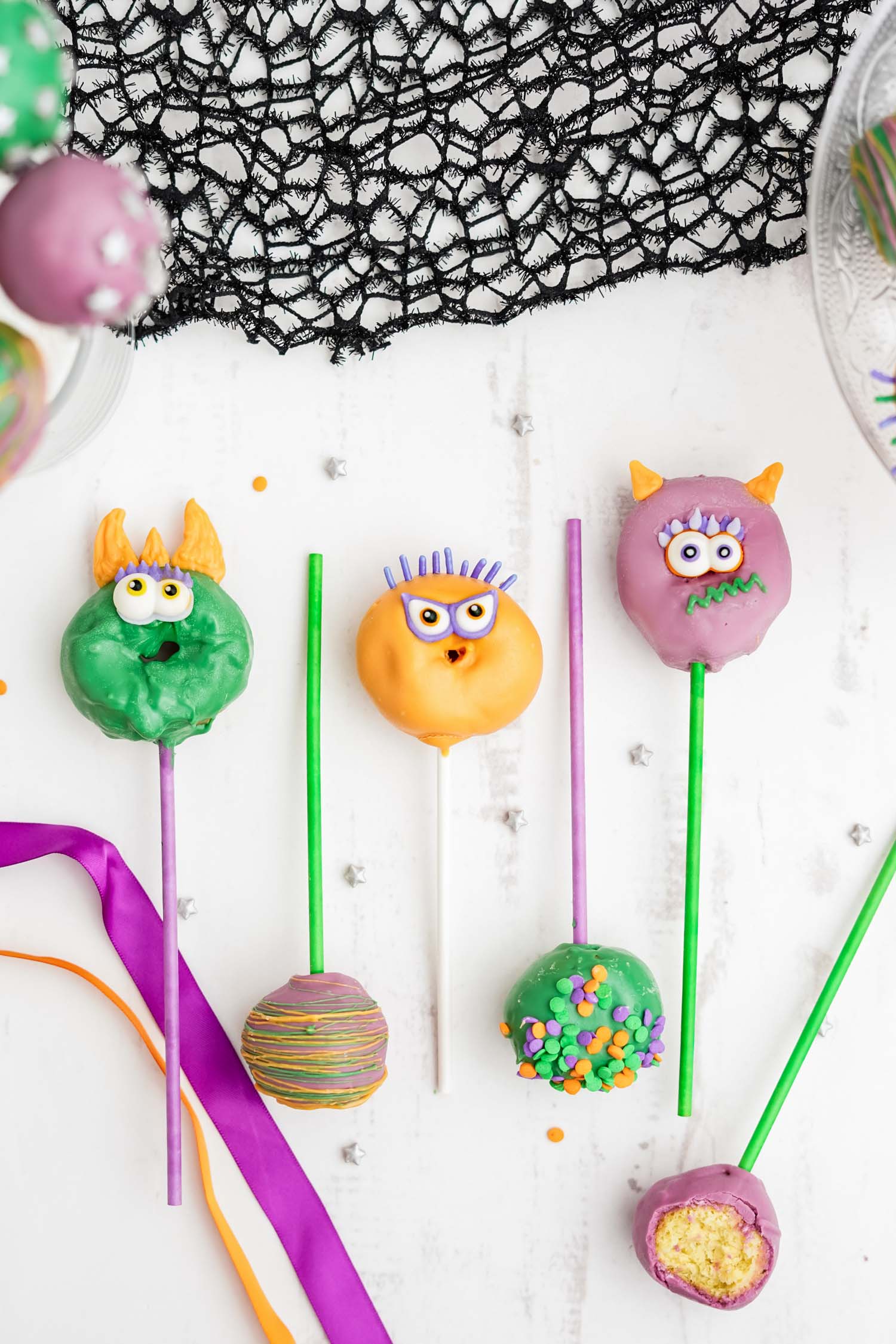 assembled easy cake pops for halloween