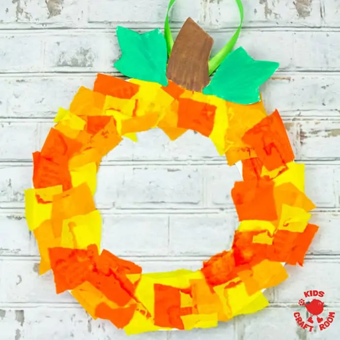 https://www.happinessishomemade.net/wp-content/uploads/2023/10/Paper-Plate-Pumpkin-Wreath-square-1.webp