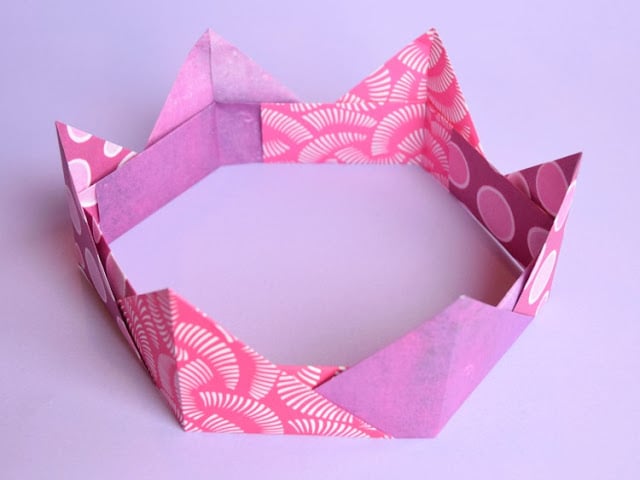 origami paper crown for kids 