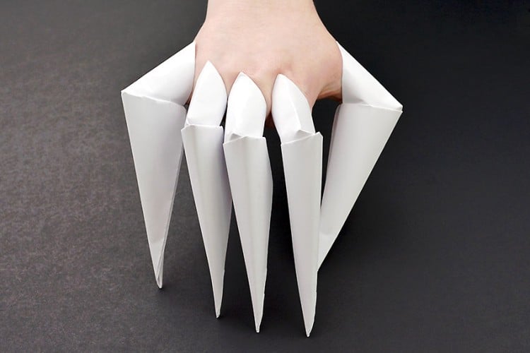 diy paper claws 