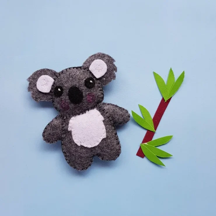 DIY Koala plushie with paper bamboo tree 