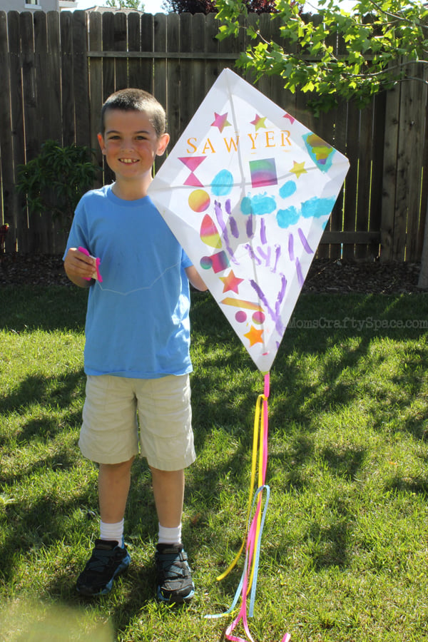 How To Make Kite With Chart Paper