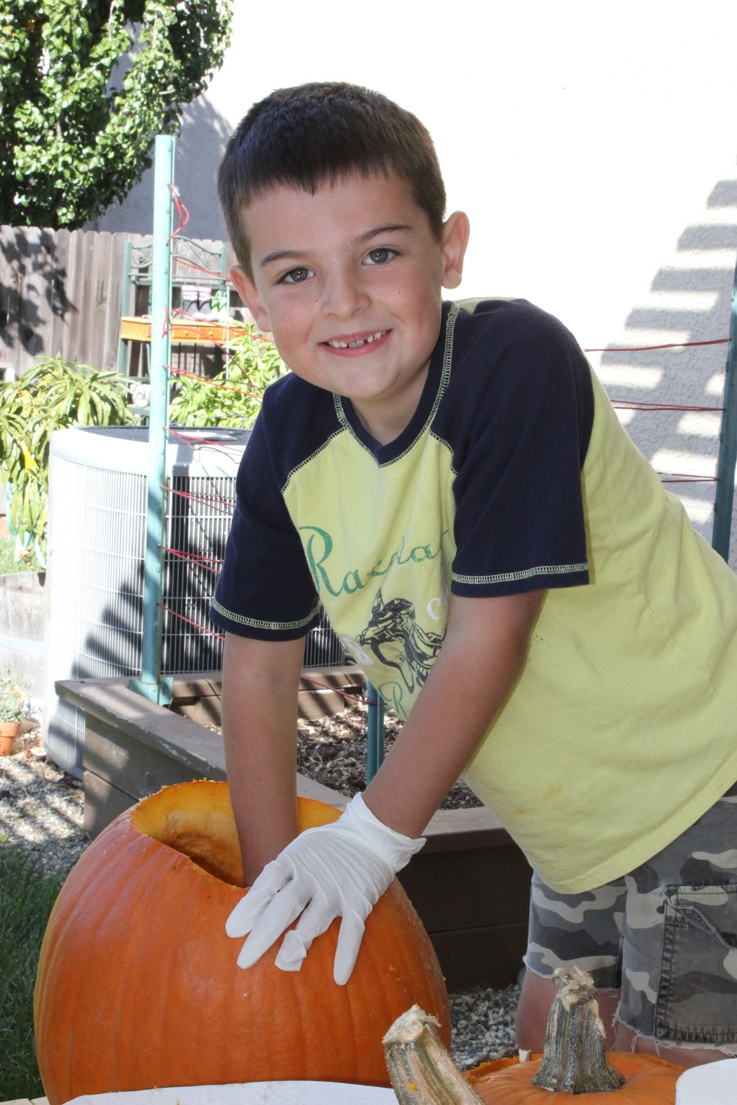 2012 Pumpkin Carving Day - Happiness is Homemade