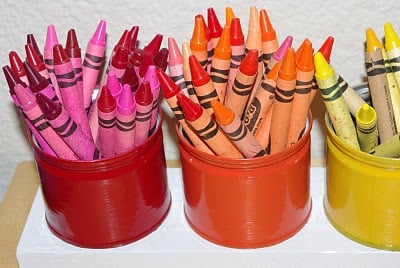 crayons assorted and organized by colors 